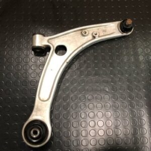Braccio sospensione destro Mitsubishi Lancer Evo 7 8 9 MR554814